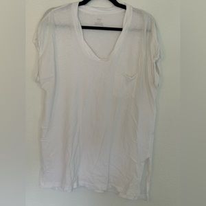 Oversized white tshirt